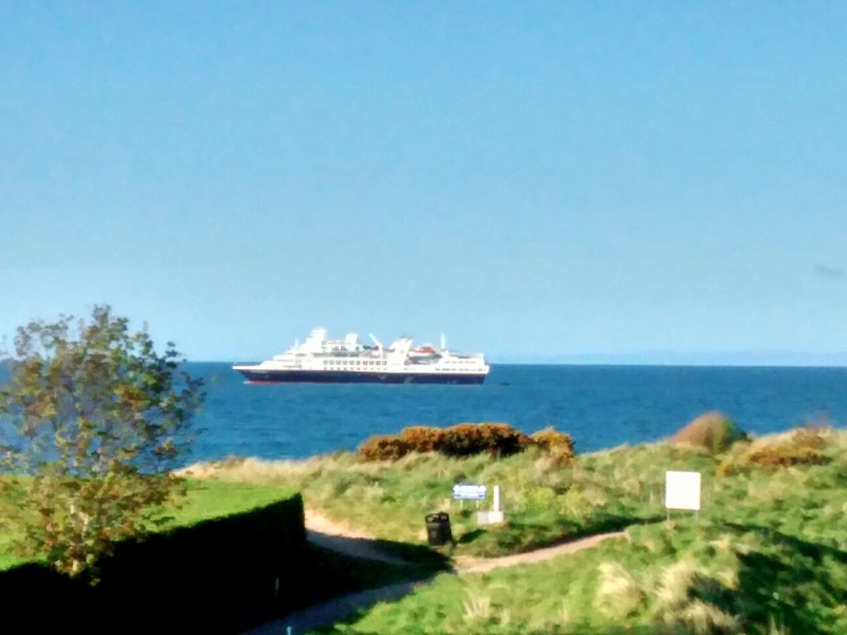 Wow! <a href="/ODriscoll_Mary/">Mary O Driscoll</a> <a href="/RathlinFerry/">Rathlin Island Ferry</a> The upgraded Rathlin boat looks brilliant!  Bigger than I expected,  tho... :-D