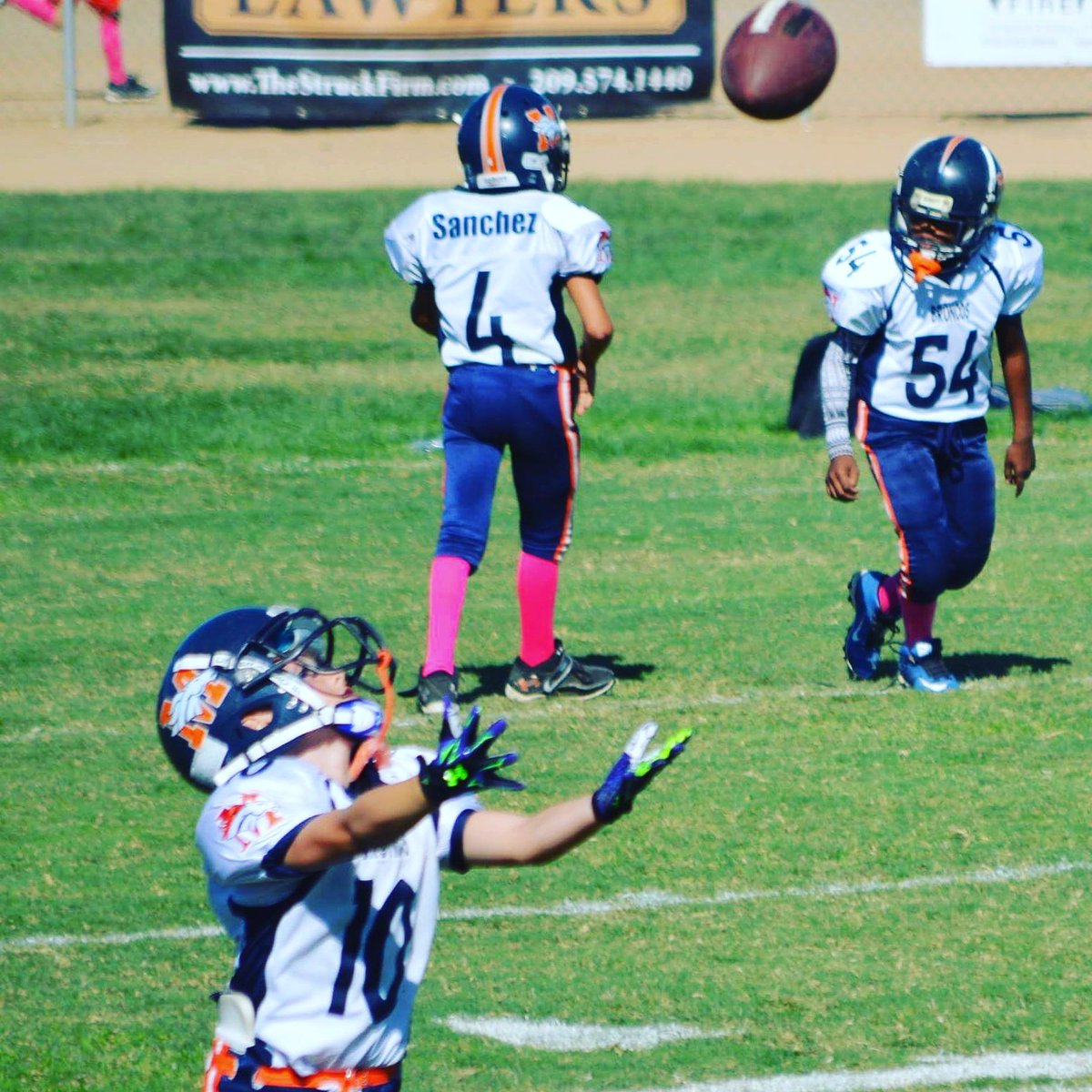 wigglesss5150's tweet image. I'm biased because my son wears 10 And Marsh is a #leaderbyexample