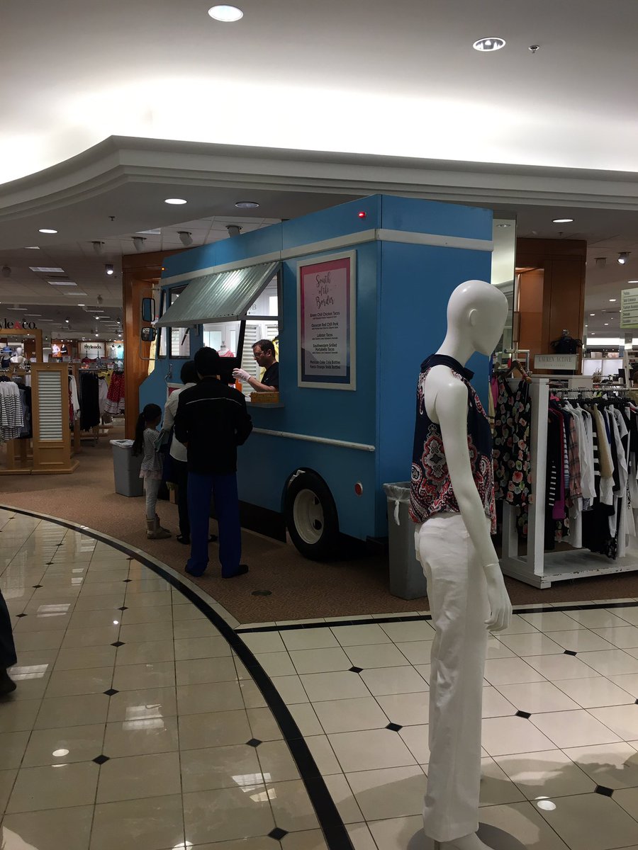 stizzystacy's tweet photo. It never ceases to amaze me how picky people are when they're getting free things. It's free!! #macysevents https://t.co/c5kgmtM6Dh