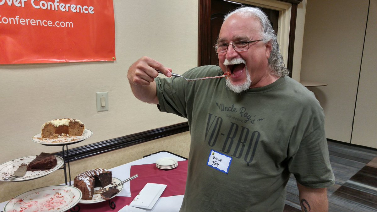 MidwestVOC's tweet photo. Caption this picture of @antland. Fire away! #mwvoc https://t.co/LdZG5Mz1MT