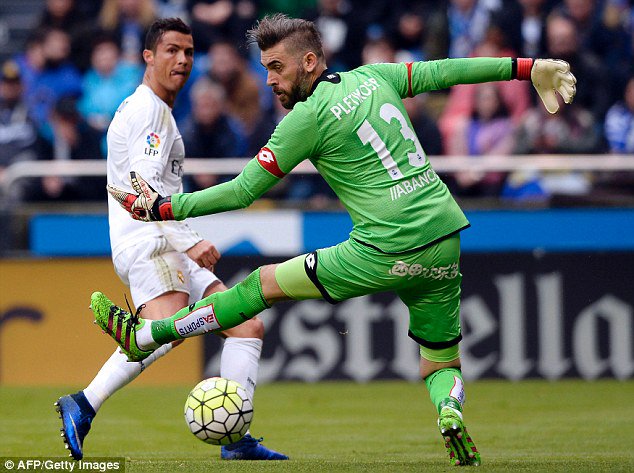 icecreampuq's tweet photo. #LigaBBVA #Deportivo #RMAvsDEP #RMFC
LIGA BBVA: EL REAL MADRID VENCE AL DEPORTIVO LA CO... https://t.co/nPkruFFpHQ https://t.co/SD5C6GTTd9