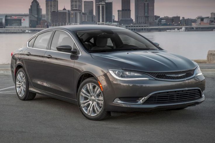 The sleek &amp; stylish 2016 Chrysler 200 can get you up to 36mpg on the highway! bit.ly/1LncyLz