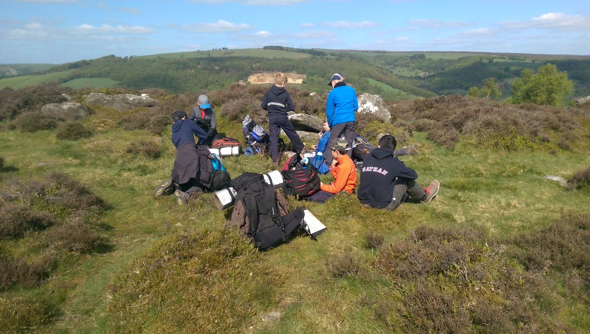 259Scouts's tweet photo. Some photos from the expedition this weekend. Nearly 10 #geocaches found as well :) #iscout https://t.co/FbG5E8MpwX