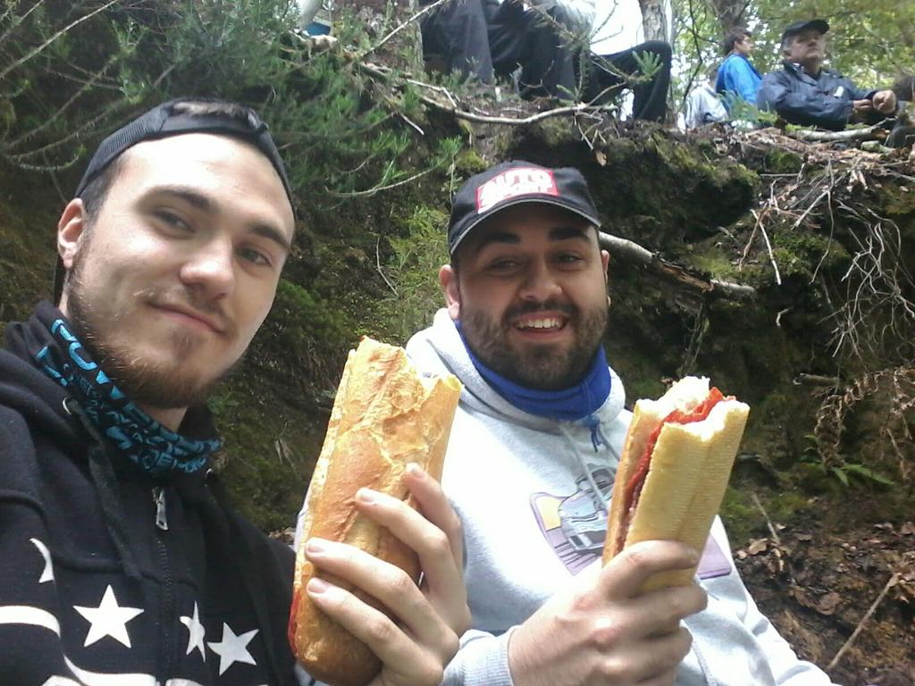 victorg2015's tweet photo. Gran dia en el fito @AxaryM ! https://t.co/ZOjaOjNJRH