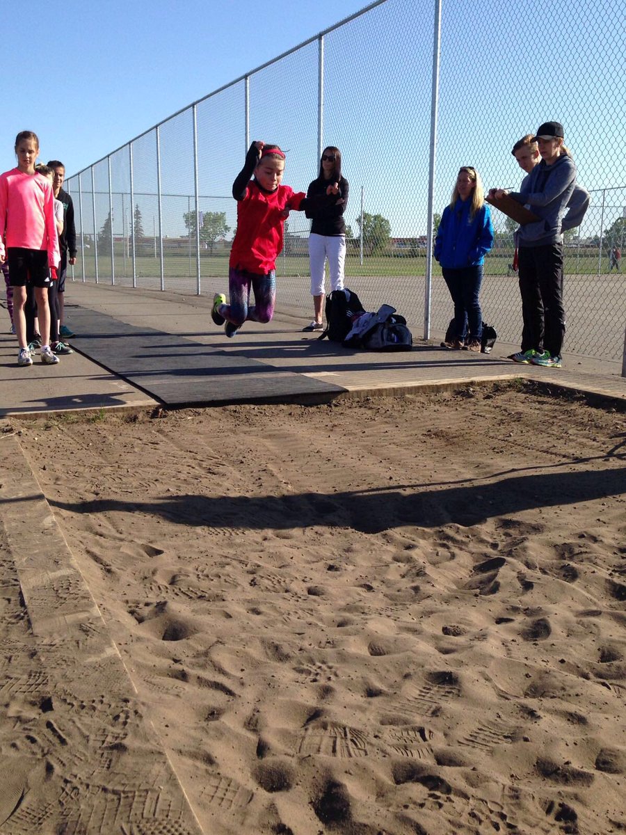 ngpshge's tweet photo. Congratulations to our track and field bandits who competed in Grande Prairie today! #banditpride https://t.co/xfEWbMUhBV