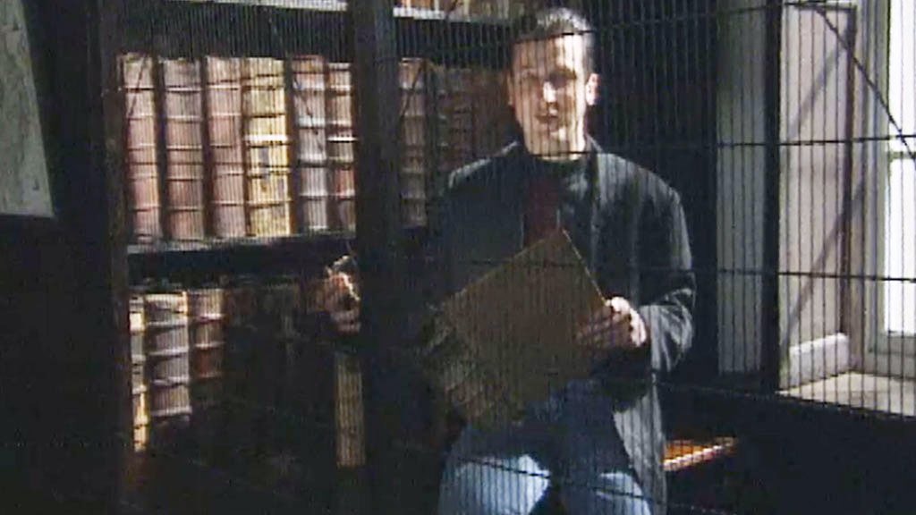 patomahony1's tweet photo. #OnThisDay 1991 (25 yrs ago!) I wuz locked up for @RTEOne's #SummerExpress in @MarshsLibrary https://t.co/TPMnyciBMB https://t.co/R6Rq5hpH1D