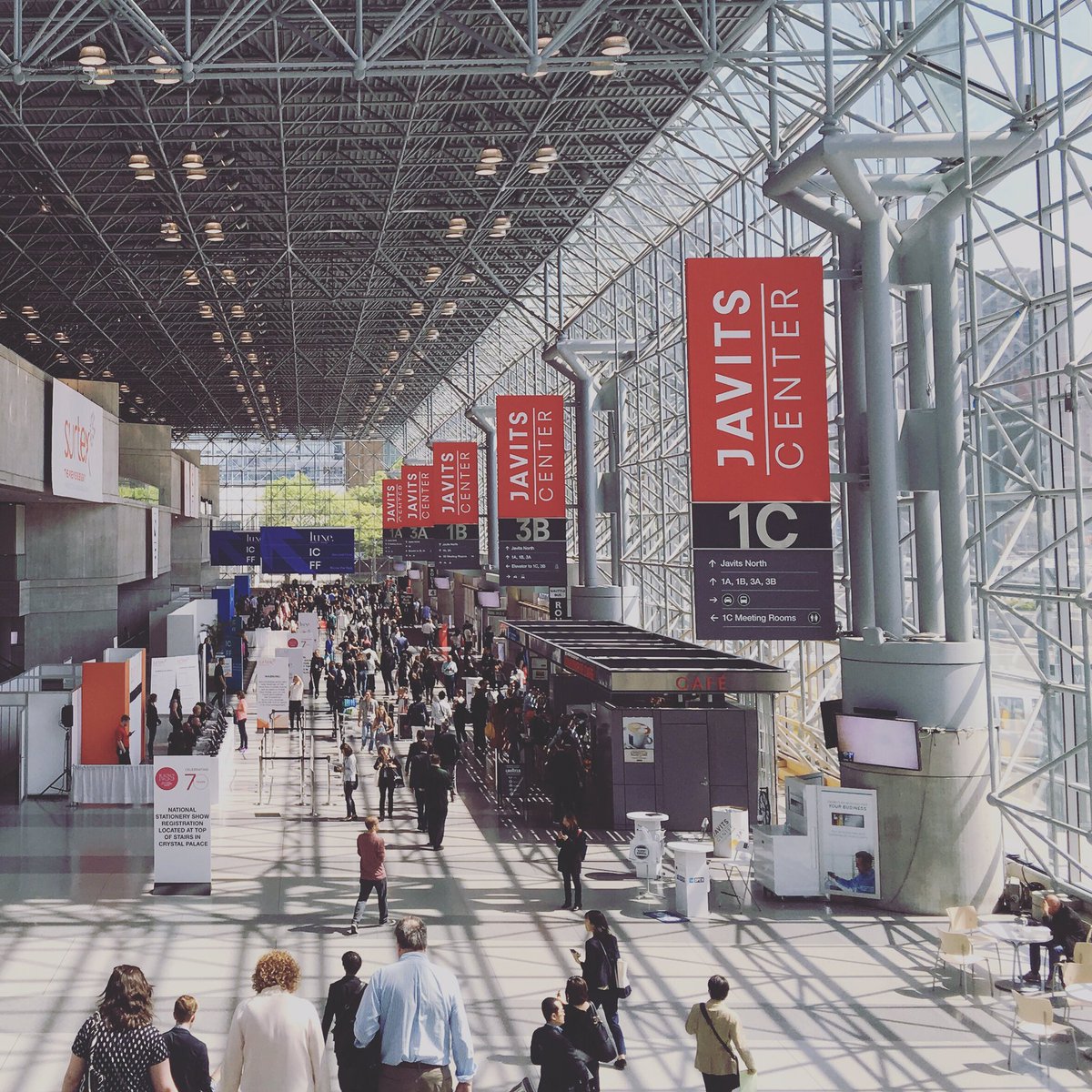 HellerInc's tweet photo. @ICFF 2016 #designweek https://t.co/pme2xiidwO