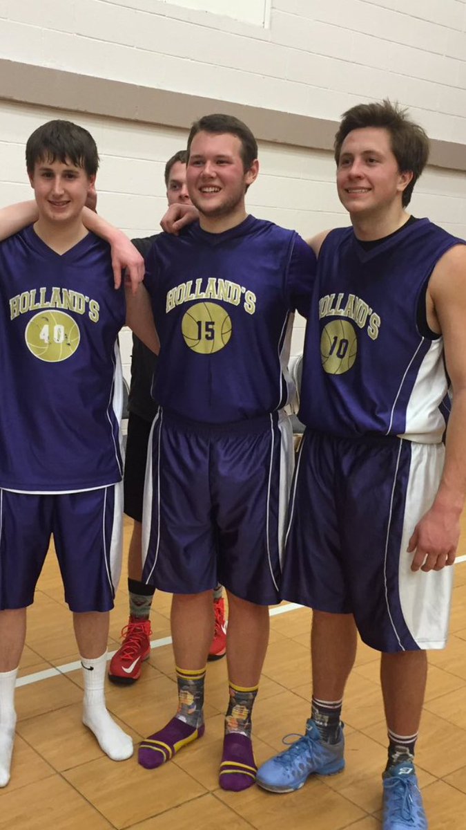 Charlit2020's tweet photo. Happy bday @airjeff14 hope it is great can't wait to see you at prom #IBvsAP #ChurchleagueAllstars https://t.co/ZrESdkjJmI