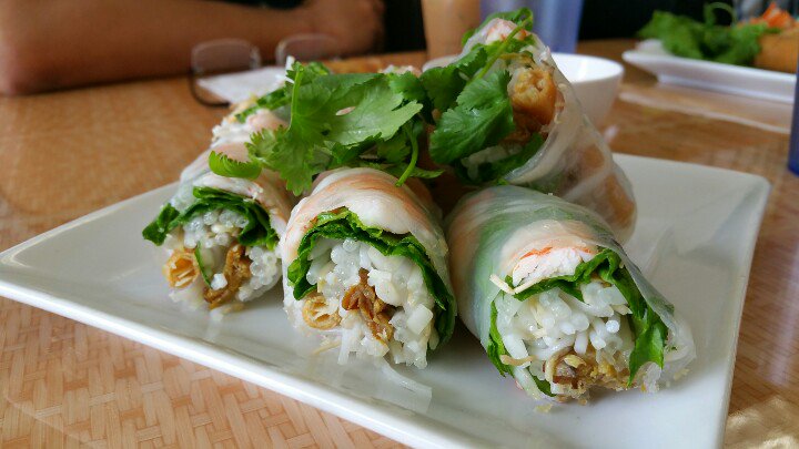 MadHungryWoman's tweet photo. .#twEATup @phobom w/ @TedNguyen @ricdizon @tanyasalcido @kphamsmiles @mayhemstudios @daviondtran @popbuffruchel https://t.co/nXJGCVlRwF