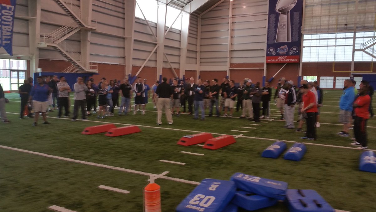 scpalfootall's tweet photo. USA FOOTBALL PSC training clinic - NY Giants - quest training facility https://t.co/j46qD4Mufo