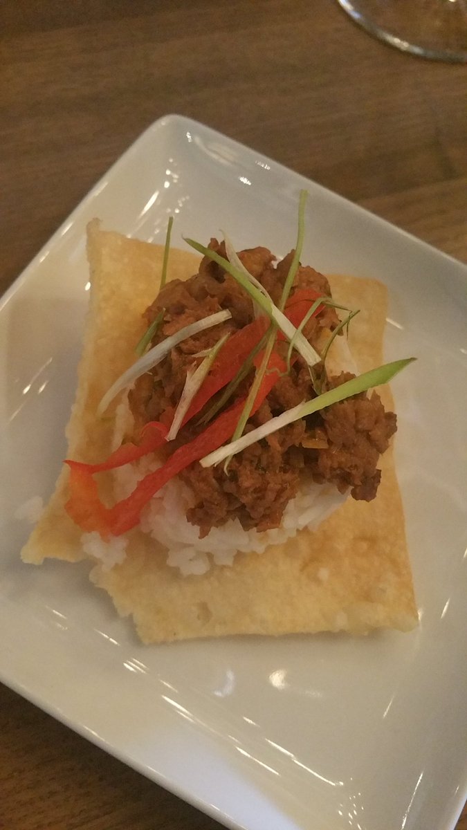 Mmmmmmm, prime rib curried beef <a href="/TasteoftheRegio/">Taste of the Region</a> with Belinis &amp; more <a href="/MilestonesKW/">Milestones Waterloo</a>  <a href="/snapdKW/">snapd KW</a> #KWTaste