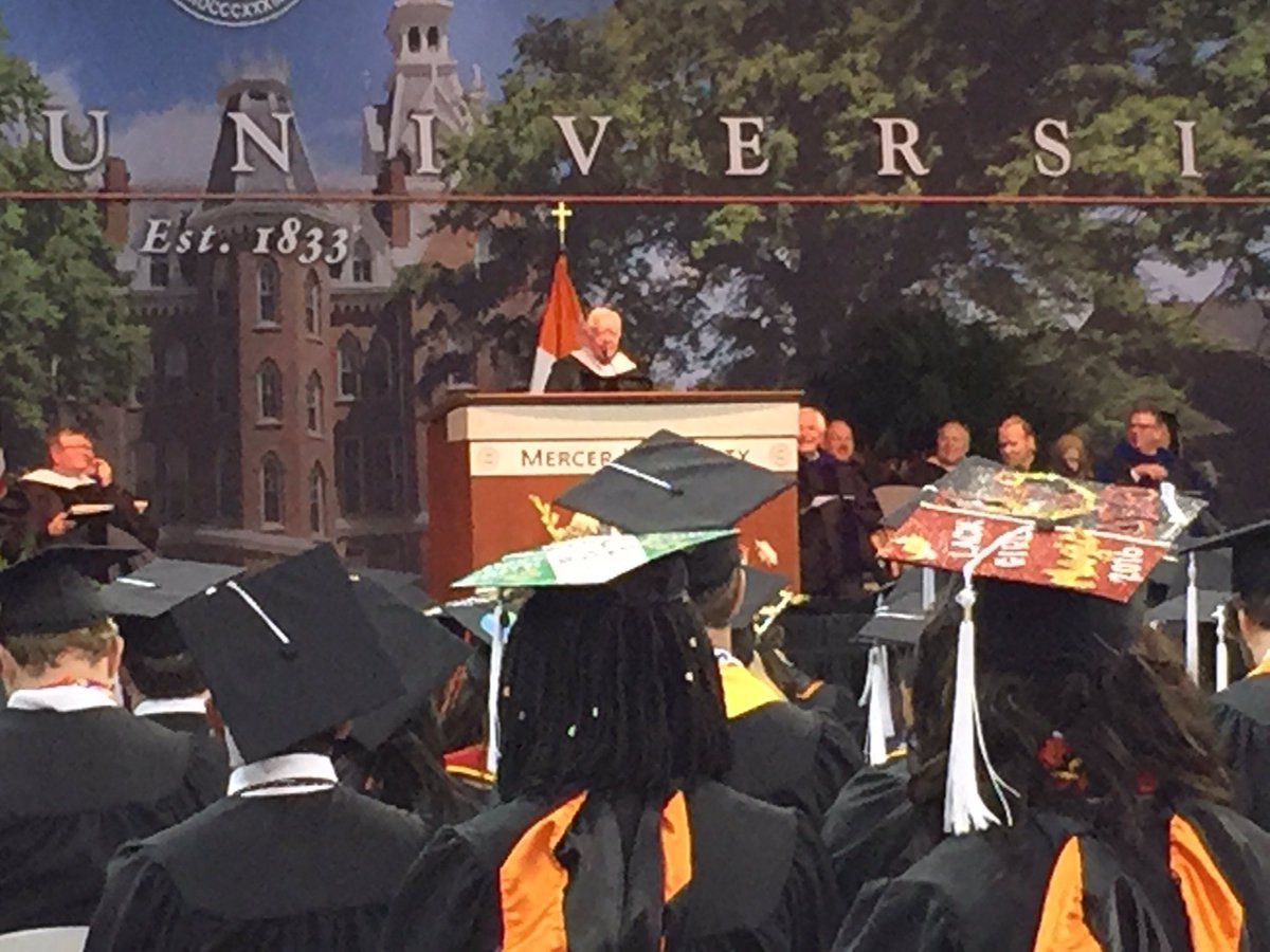 CBCradar's tweet photo. President Jimmy Carter addressing the class of 2016 #mercer2016 https://t.co/UxEyRTe1Uz