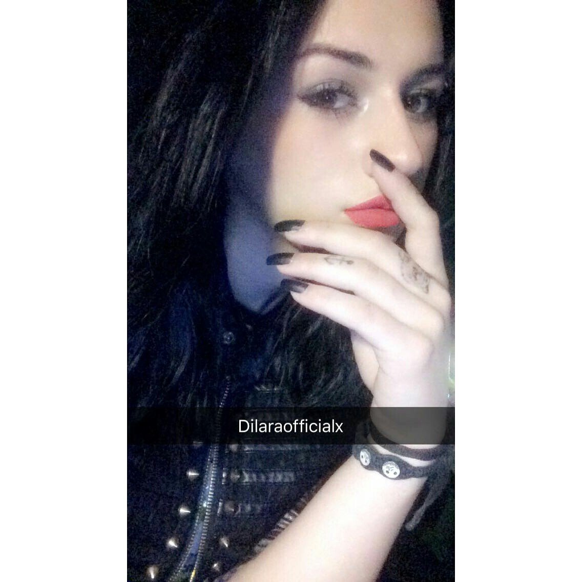 Diloş (@dilaraoficl) on Twitter photo 
