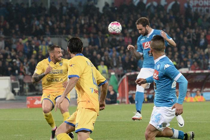 Agenzia_Ansa's tweet image. #NapoliFrosinone 4-0, #MilanRoma 1-3, #SassuoloInter 3-1, Napoli ai gironi Champions
ow.ly/mj9S300cgVC