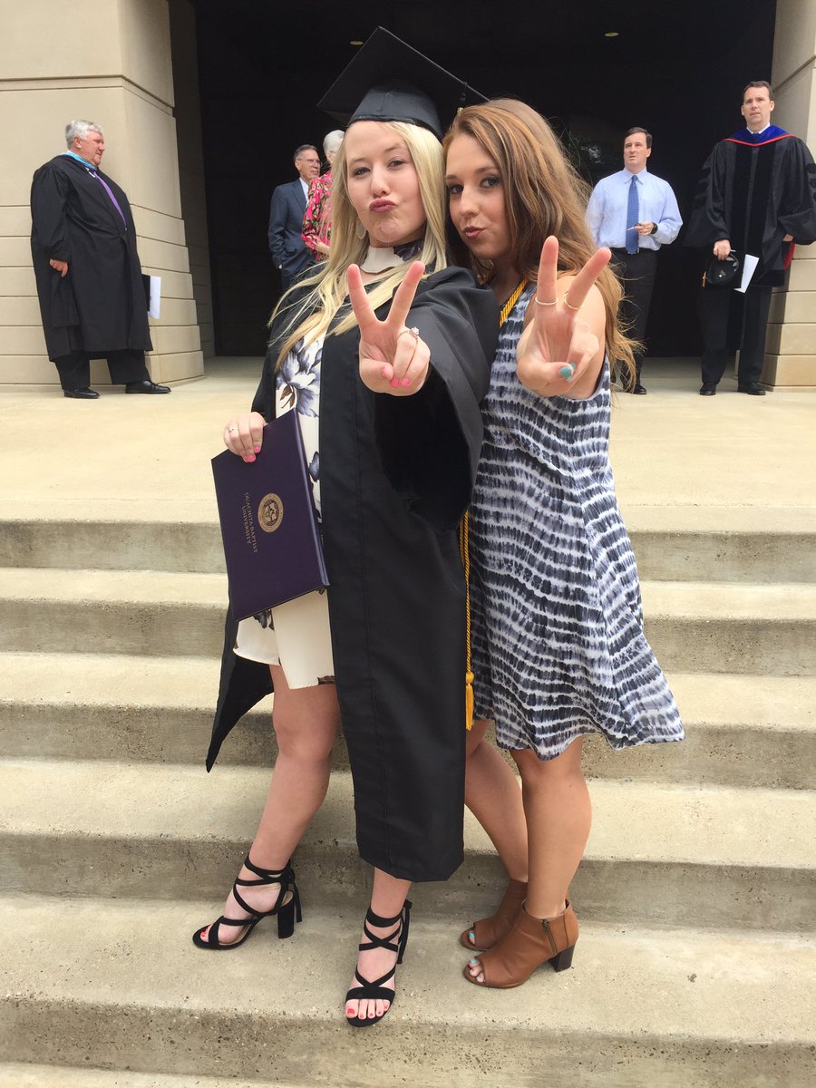 Bekah Vander Stelt tweet media