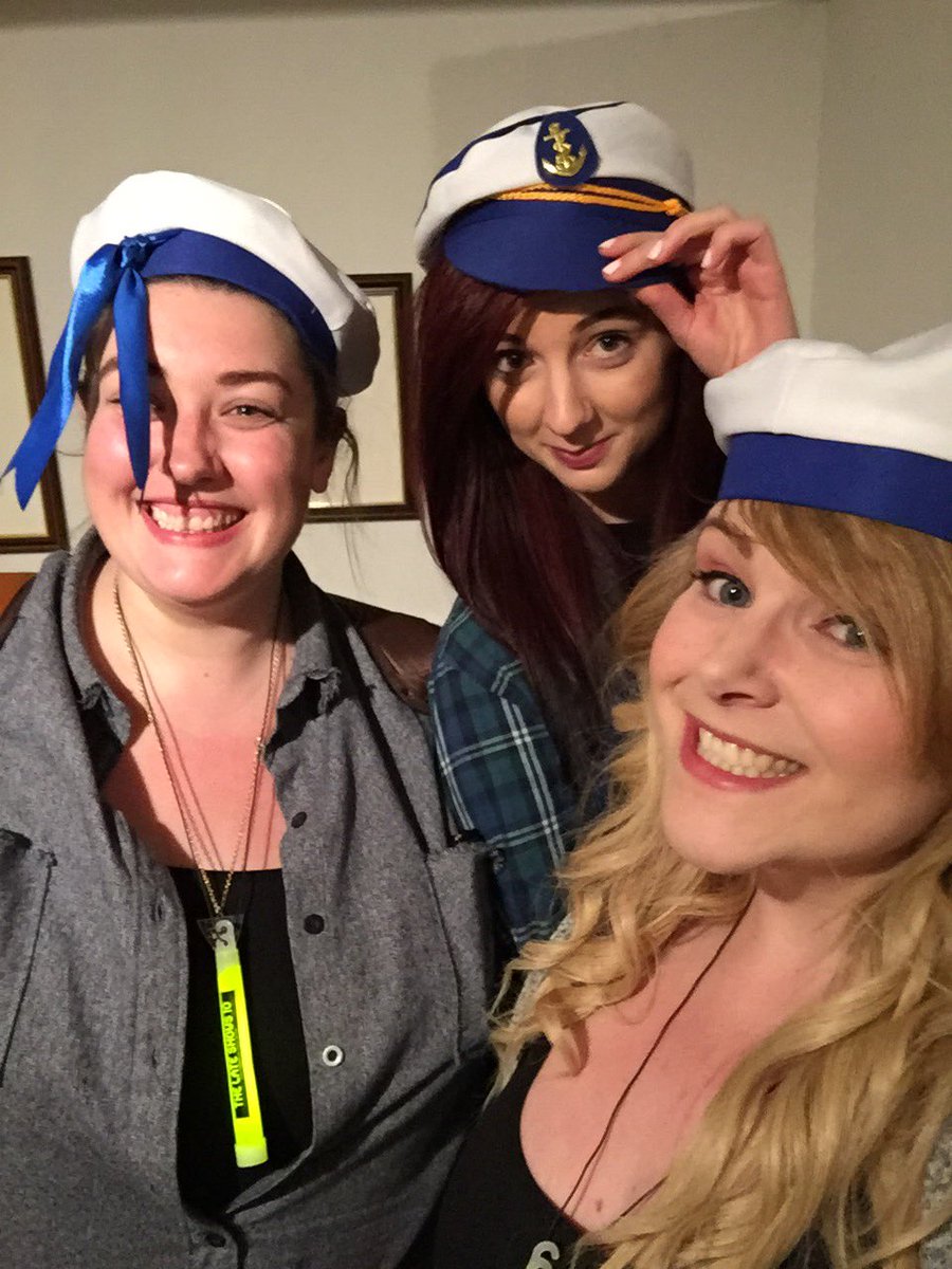 ladyjegar's tweet photo. Hello sailor #nauticalfun https://t.co/GTj3W7fNZu