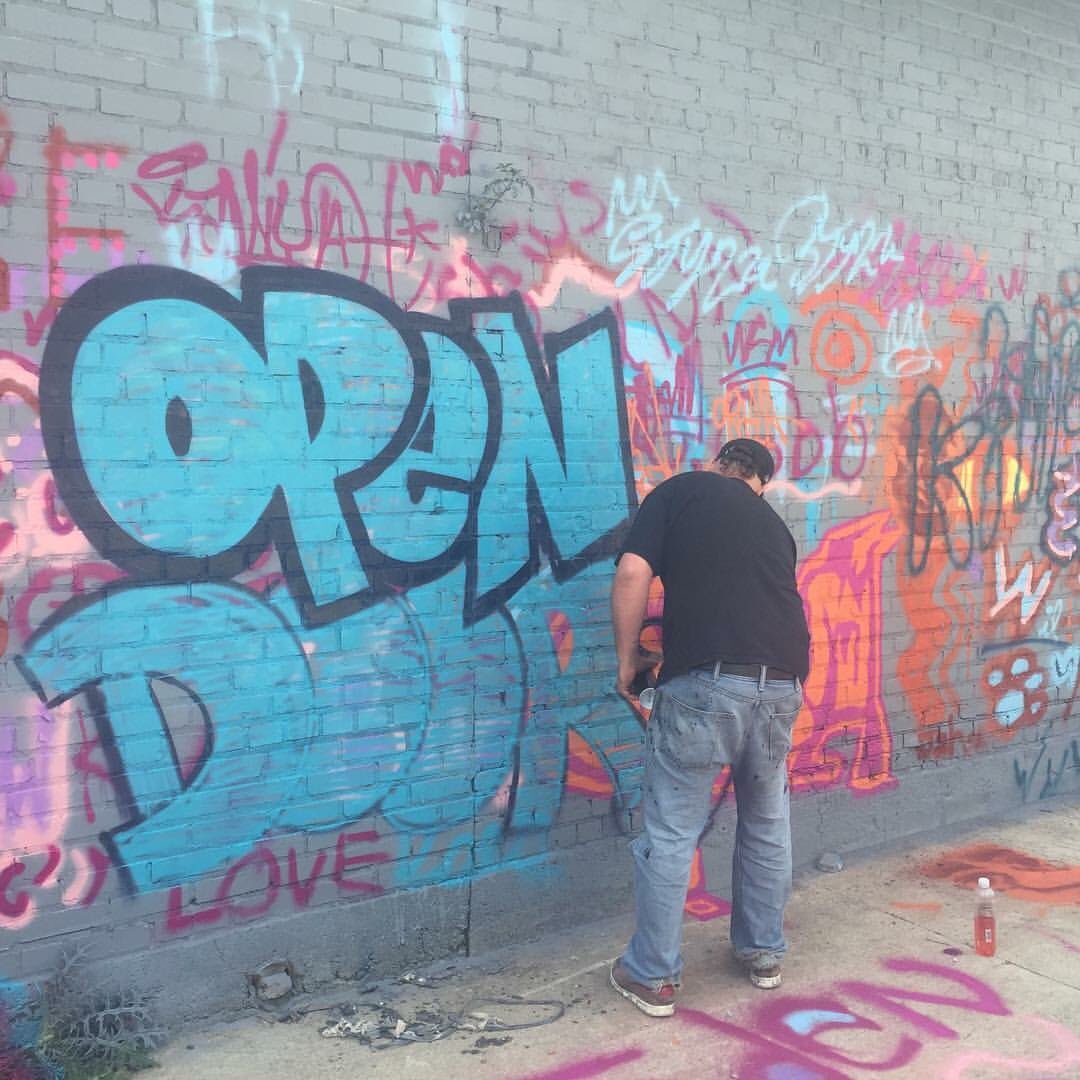 OpenDoorsAVL's tweet photo. #trek6 w/ @OpenDoorsAVL & @pathtohiphop https://t.co/dHcJMZ2mTj