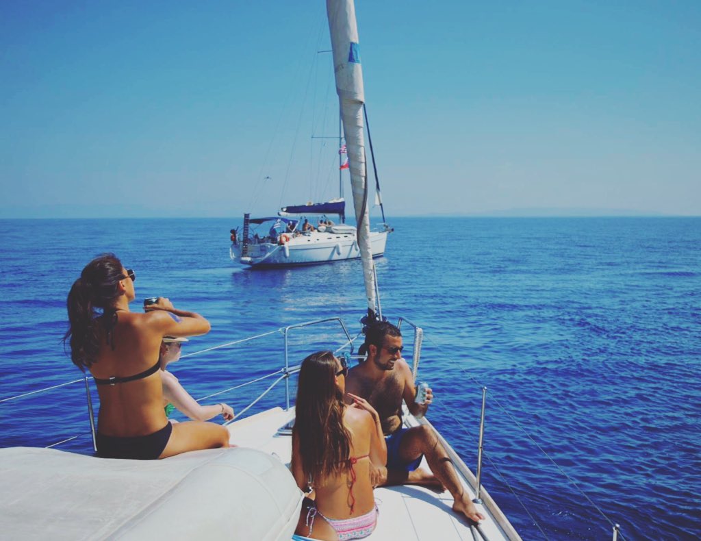 SailExp's tweet image. This is how we #enjoy the #weekend #chillin with a few #beers on the #deck #cruising around the #greekislands