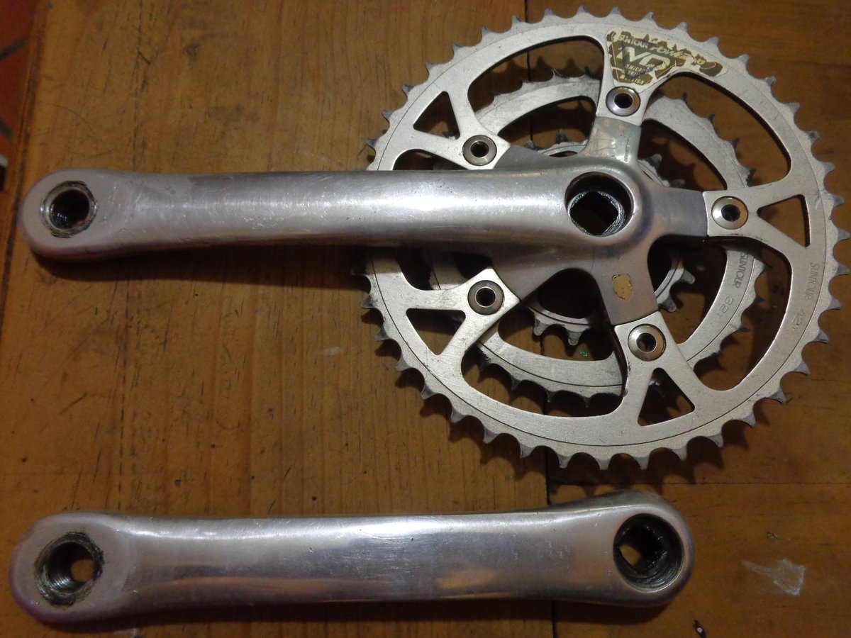 edgemtb73's tweet photo. Una verdadera maravilla de grupo era #Suntor #XCPro y mejor que #SHIMANO aun conservó pzas. https://t.co/jNWiaVXpX6 https://t.co/3a6LRHGrjA
