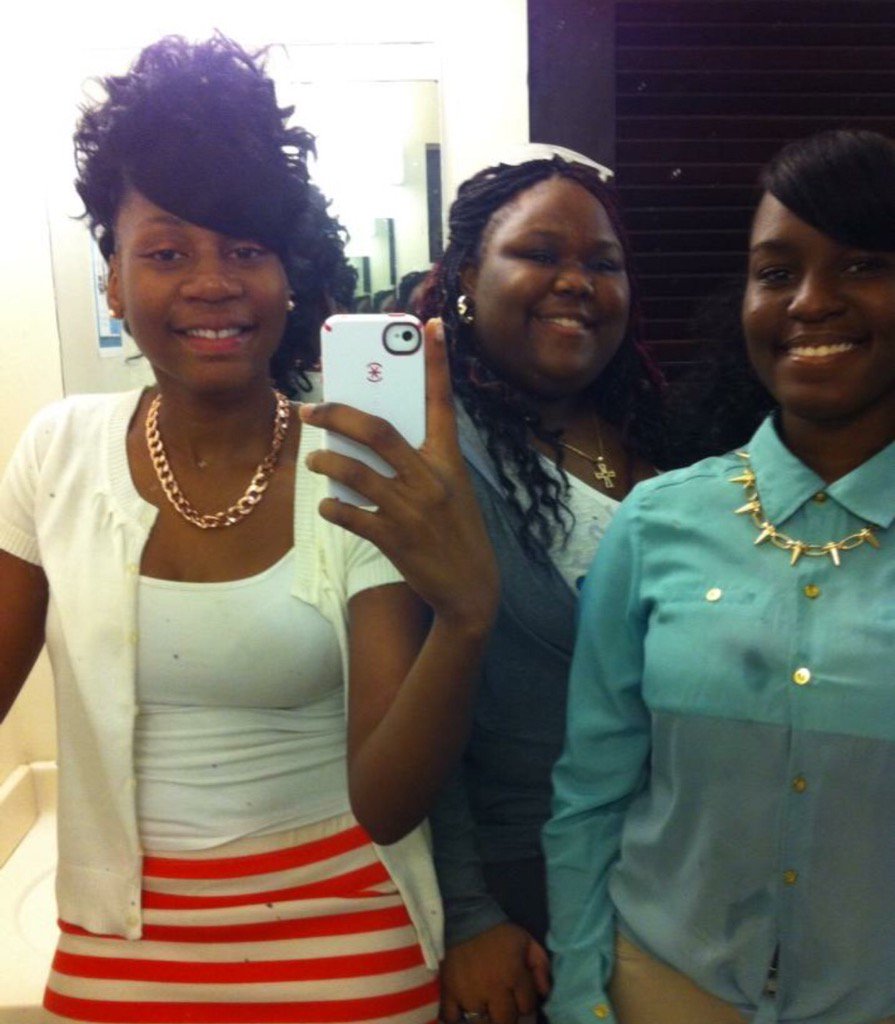 Shattered_Notez's tweet image. Dear Rish, We love you baby girl! Win or Lose you know The title is already yours. 💕💕#OurQueen #WeDontJudge👑👑