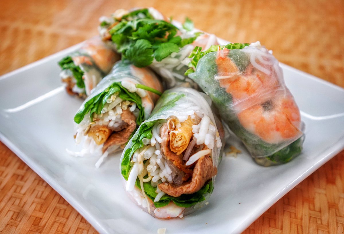 MayhemStudios's tweet photo. Thank you @TedNguyen @PhoBom for the delicious Vietnamese noms today! #PhoBom #TheBom #Foodporn #OCTwEATUp https://t.co/4xfXGVfwSL