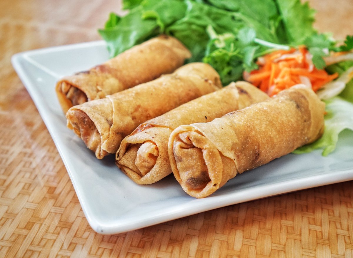MayhemStudios's tweet photo. Thank you @TedNguyen @PhoBom for the delicious Vietnamese noms today! #PhoBom #TheBom #Foodporn #OCTwEATUp https://t.co/4xfXGVfwSL