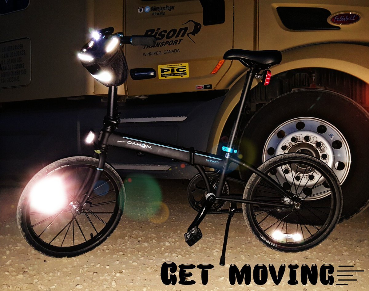 goprotrucker's tweet photo. Out for a nighttime rip on my #dahonfoldingbike #speeduno #trucking You could win one too! ⤵
https://t.co/VSH147caB3 https://t.co/vIy5YEHHls
