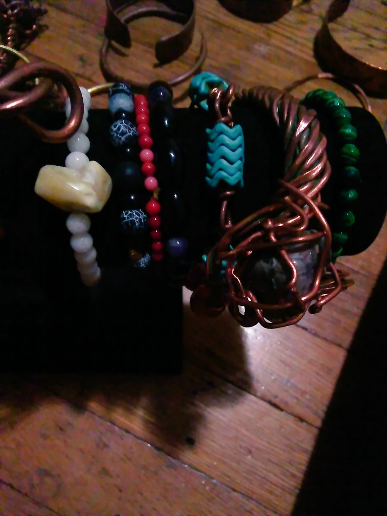 #bracelets #jewelry #copper #philly #phillysupportphilly #fashion #cute #crystals