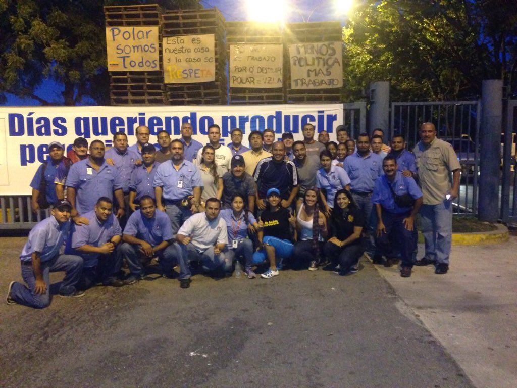 todossomospolar's tweet photo. Planta San Joaquín se mantiene en resguardo Pacífico #PlanGarra!! Defendiendo nuestras instalaciones hoy y siempre https://t.co/qpzp8kGkFo