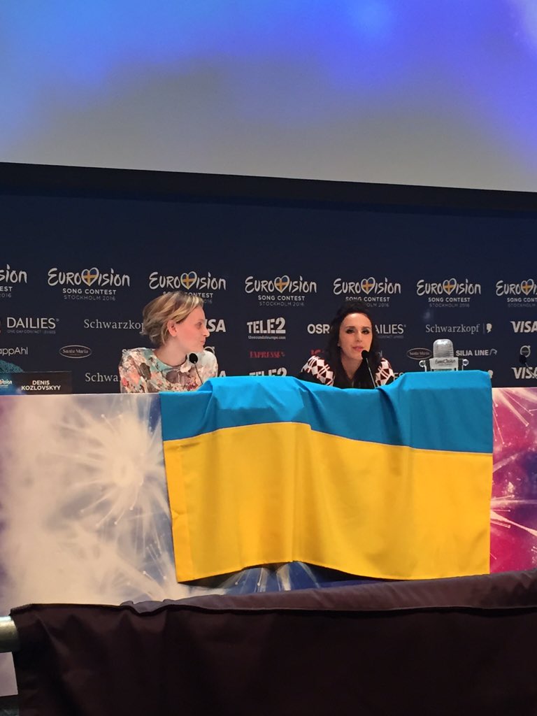 CoolKiddsTV's tweet photo. #Eurovision winner @jamala says she listened to the soundtrack to Schindler's List when preparing for the contest. https://t.co/dUSiZMHF3f