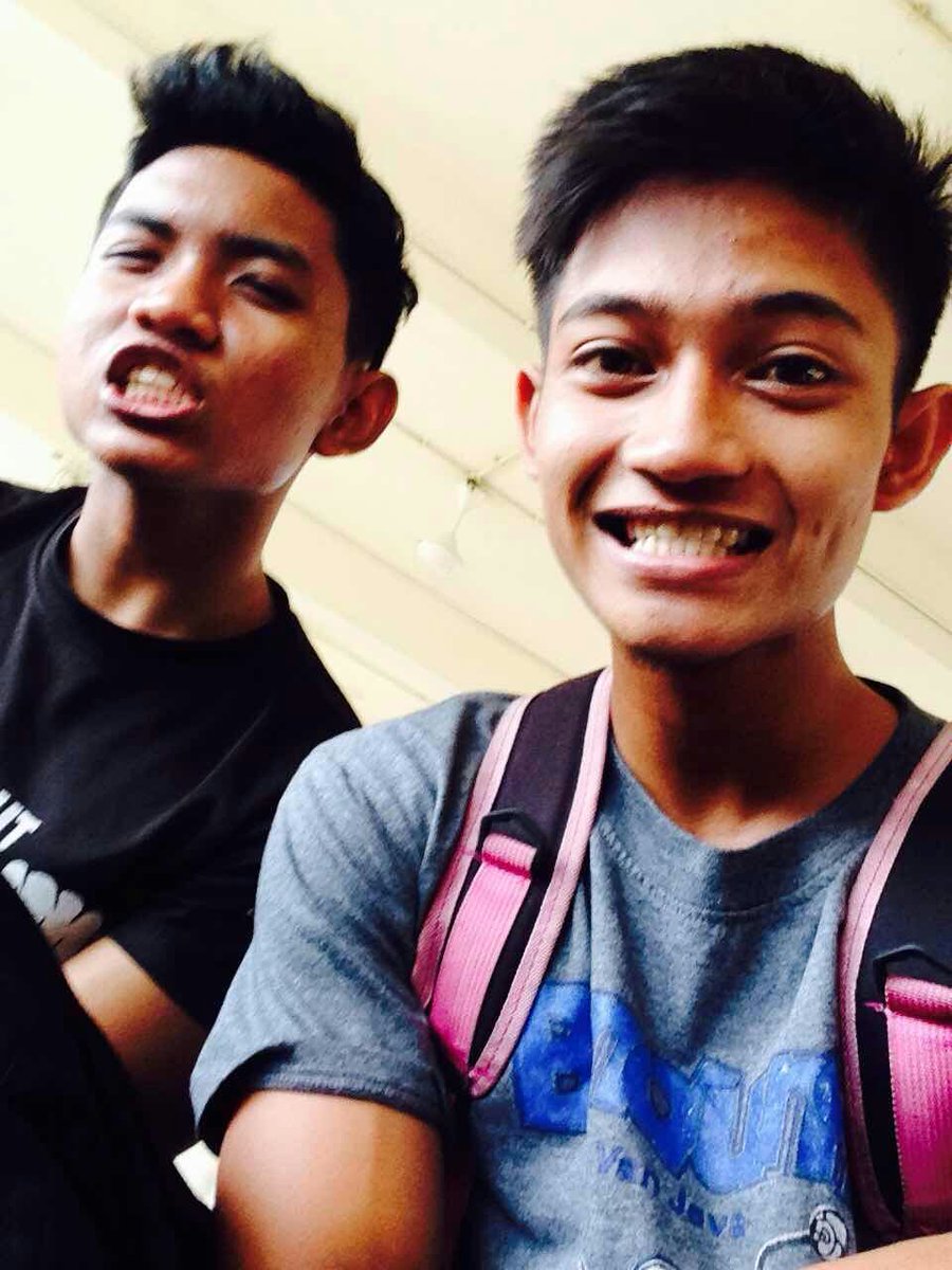 Smile make yr sadness gone😆😆