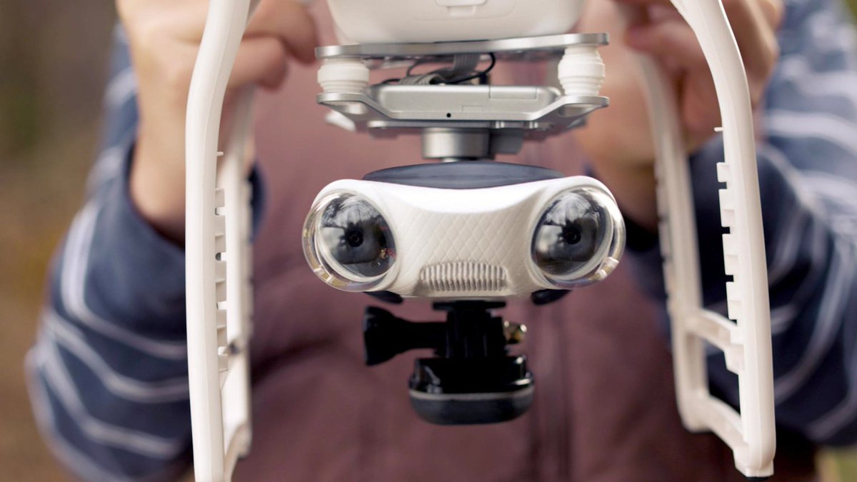 evanvar's tweet photo. Meet @EYSEvairdo https://t.co/qu2zwU4mpp Share and experience extraordinary moments in real 3D vision! #smartliving https://t.co/t41Nzt84ak