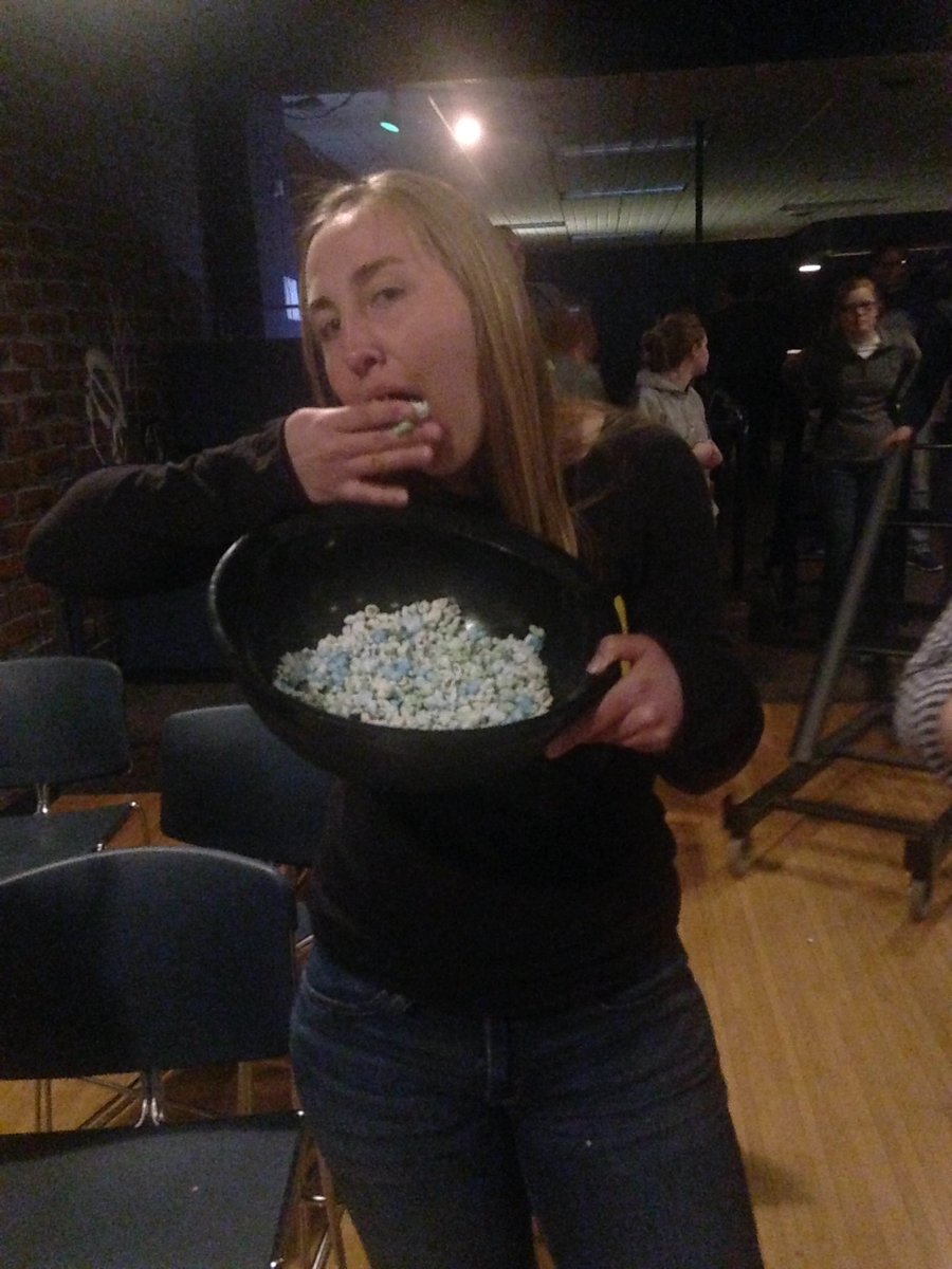 ErinAugieSD's tweet photo. All that's left of #AugieIdol2016 is some left over popcorn #augiejourno https://t.co/T7KCvmczSG