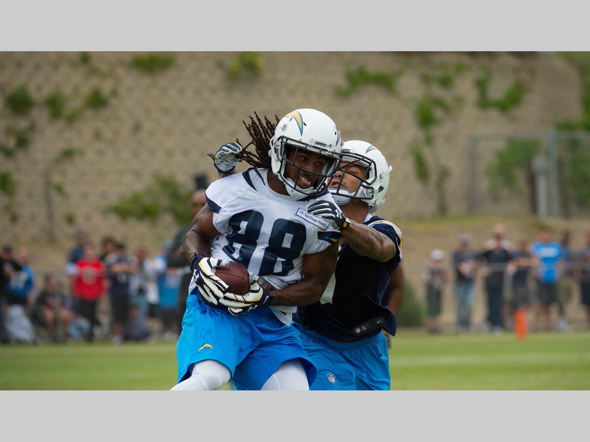 HerdNation's tweet photo. Deandre Reaves during Day 2 of @Chargers rookie mini-camp! https://t.co/rGXxvHA2nX