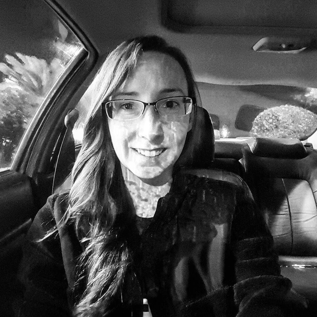 brittjoy30's tweet photo. Everyone had the same idea of going to jack in the box tonight #rainface #jackinthebox https://t.co/S6Xnzw8pen https://t.co/BSUk8uLS3g