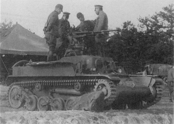 日本戦車bot 全装軌車搭載型 キト テケに九八式高射機関砲を装備したもの 画期的ではあったが 防弾 走行 操砲からみて全体的に車 が小さすぎ 採用は断念された T Co Ptjsfqh39b