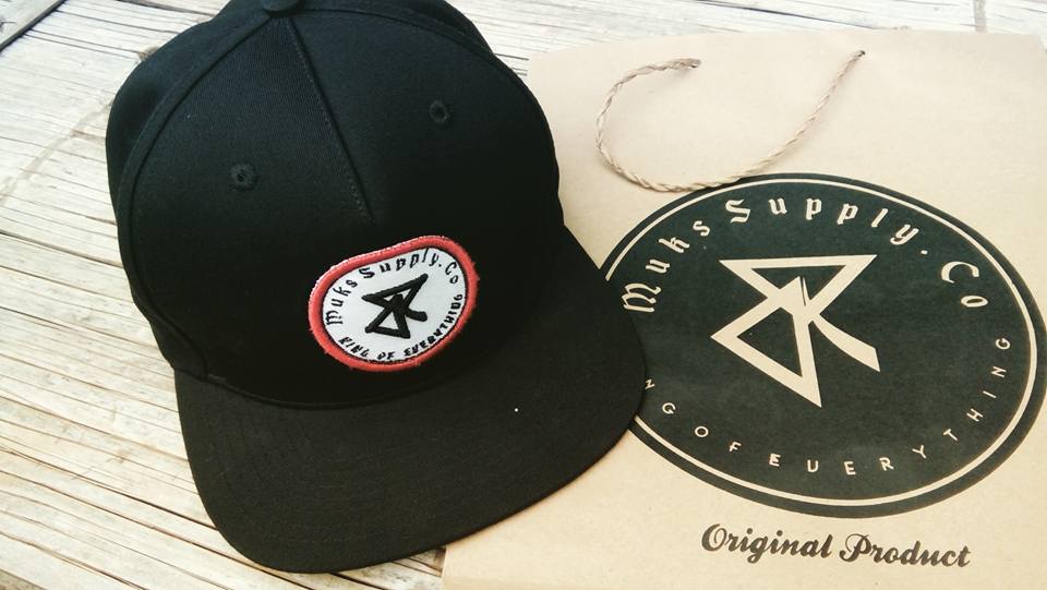 Muks_Cloth's tweet photo. NEW ARRIVAL SNAPBACK.
IDR : 115.000
free shipping to buying all new product @muks_cloth https://t.co/xk45J7HklL