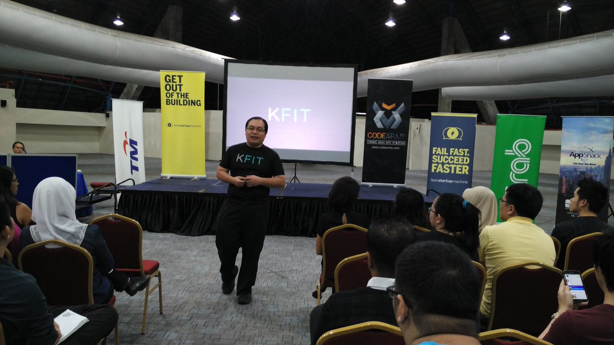 juvchan's tweet photo. KFIT Co-Founder CC is sharing how KFIT is started with LSM participants on Day 3. @LeanKL #LeanKL https://t.co/7cnyryb2XE