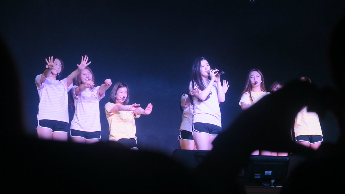 160514: #PledisGirlz Showcase (#플레디스걸즈)
*I've decided I will be not watermarking. Please just credit me. 🙏