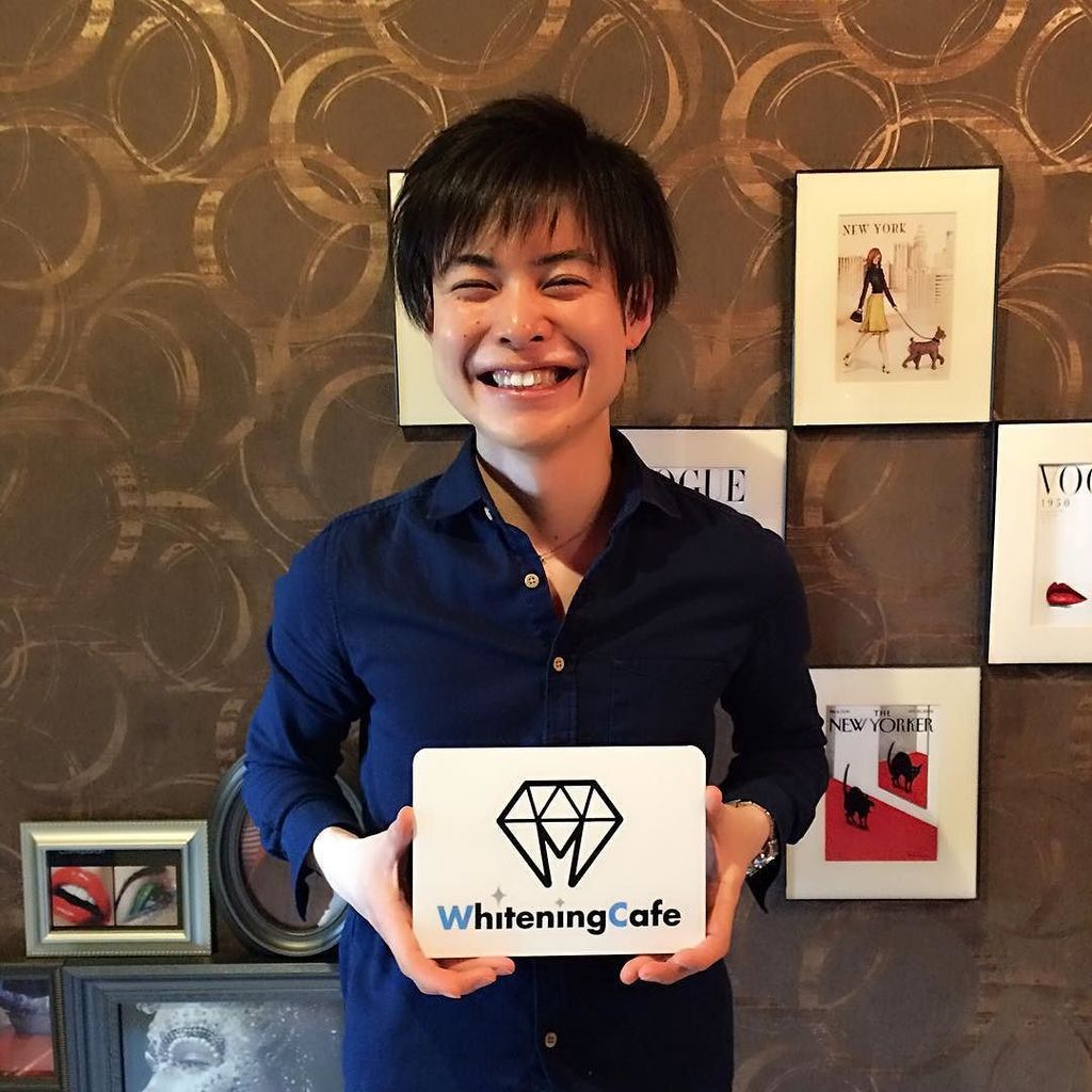 神戸三宮で人気の脱毛サロン「メンズ脱毛エキスパート」代表の加藤さんがご来店。8トーンアップされ喜んでいただけました♪脱毛の次は歯ですね(^^) #神戸 #三宮 #三ノ宮 #ホワイトニング #セルフホワイトニング #歯のホワイトニ… https://t.co/mO9IFyElYO