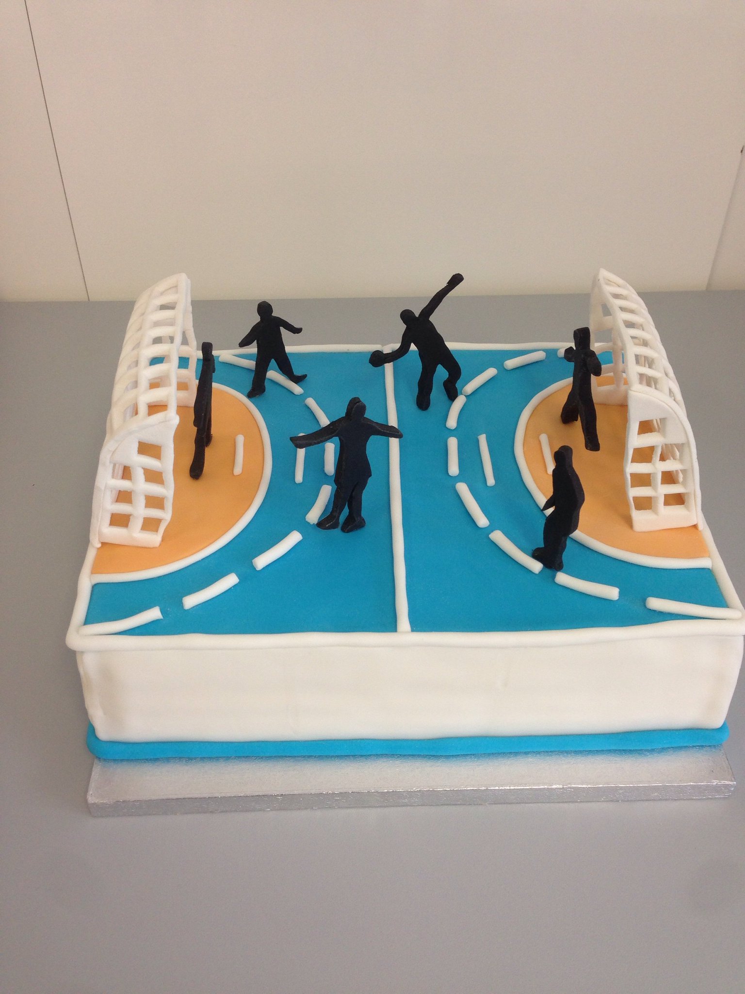 Cake And Bake Lund Handball Cake For A Great Player To Celebrate With Friends Handballcake Cakelund Cake And Bake Lund Handball Cake For A Great Player To Celebrate With Friends Handballcake Cakelund