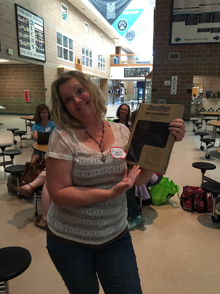 mrkirkbride351's tweet photo. Congrats to @ccahoon2 for winning a case from @gumdropcases at #edcampcda! https://t.co/r5XXerqz1m