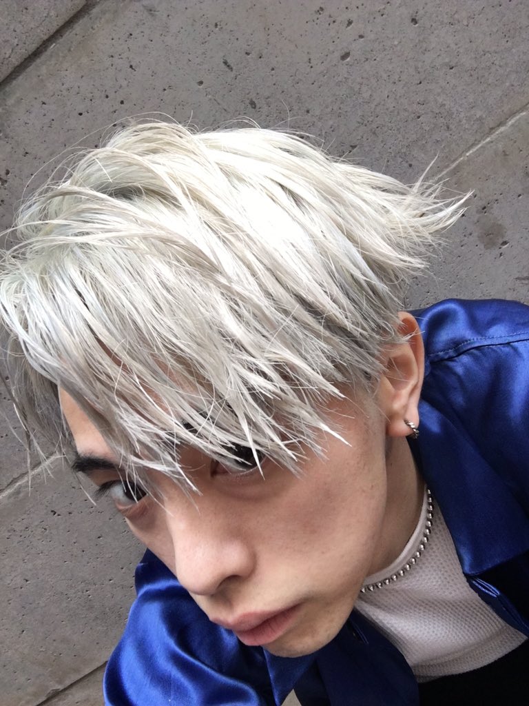 Yuma Ishikawa Ar Twitter ブリーチ3回で白髪になれますよ Gdragon 風スペシャル ホワイトブリーチ 白髪 ホワイトカラー ブリーチ シルバーアッシュ Gd Bigbang Bts Love ビッペン 表参道美容師 Yuma Ishikawa Ar Twitter ブリーチ3回で白髪になれますよ Gdragon 風スペシャル ホワイトブリーチ 白髪 ホワイトカラー ブリーチ シルバーアッシュ Gd Bigbang Bts Love ビッペン 表参道美容師