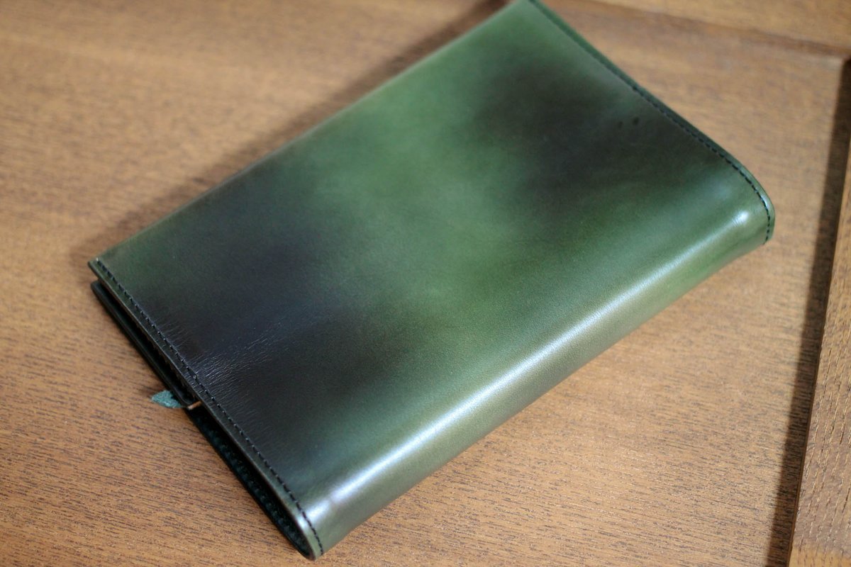 銀座店・京都店にて期間限定で承っておりますWILDSWANSのスフマートを