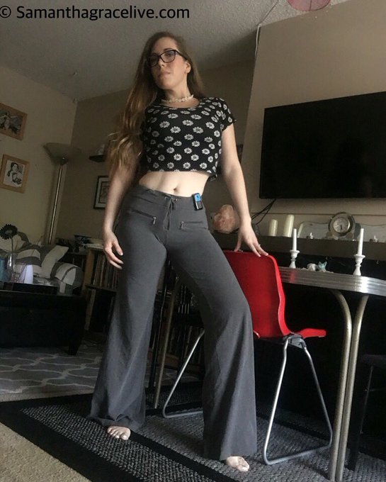 It's just a #crop top #Saturdaynight here. See more of me at https://t.co/SsD2DMAeUY #customvideos #LosAngeles<a href="/tag/crop"class="tags">#crop</a><a href="/tag/saturdaynight"class="tags">#Saturdaynight</a><a href="/tag/losangeles"class="tags"><span>#losangeles</span></a><a href="/tag/customvideos"class="tags"><span>#customvideos</span></a>