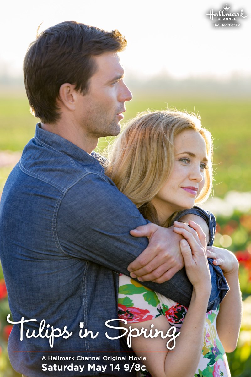 hallmarkchannel's tweet image. Thank you fans for watching &amp;amp; tweeting during #TulipsinSpring! Who else LOVED it?