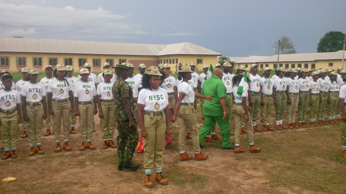 obs_rivers's tweet photo. #RiversKopa Chairman NYSC governing board/Rivers state SSG, Hon. Kenneth Kobani inspecting parade @nysc_ng @TouchPH https://t.co/4ed6fwEIML