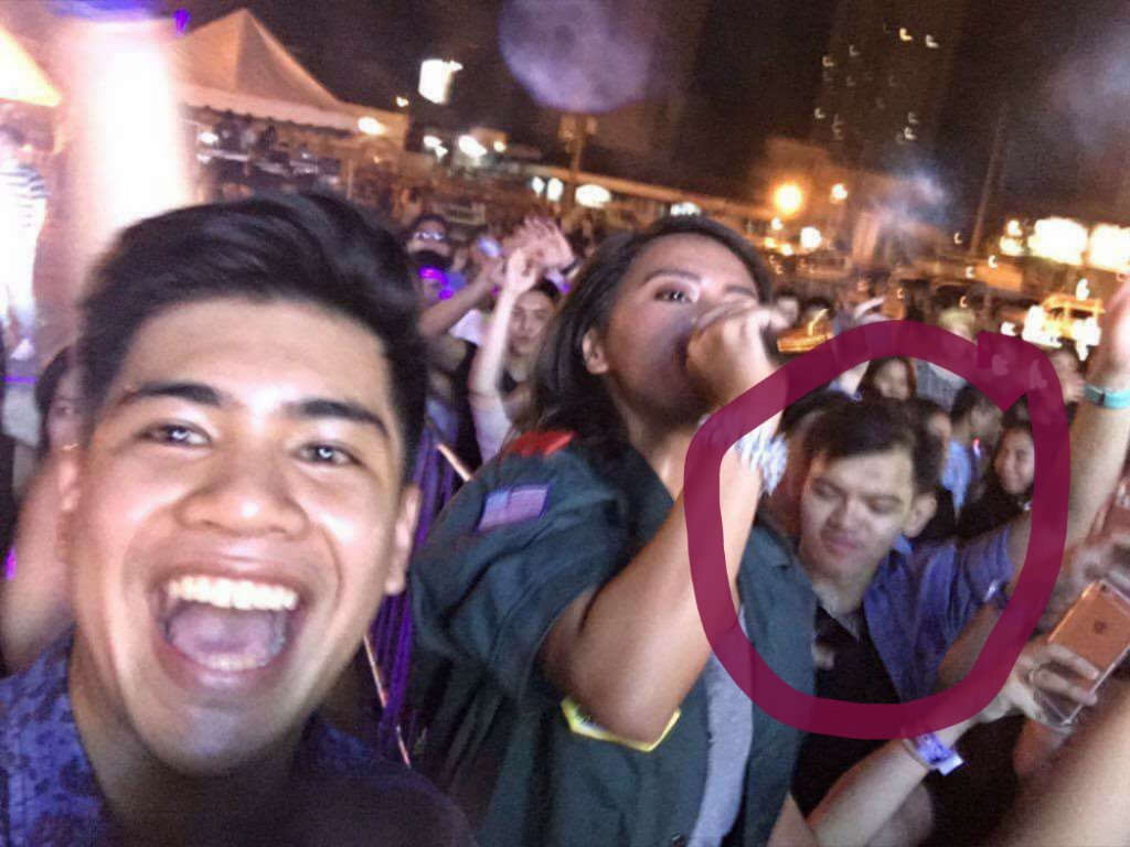 ArbieTheOne's tweet photo. This is how you party with @joycepring before your thesis defense. HAHAHAHAHA (ctto) 🙌 #BlackoutVendetta https://t.co/HHnIvk2Nte
