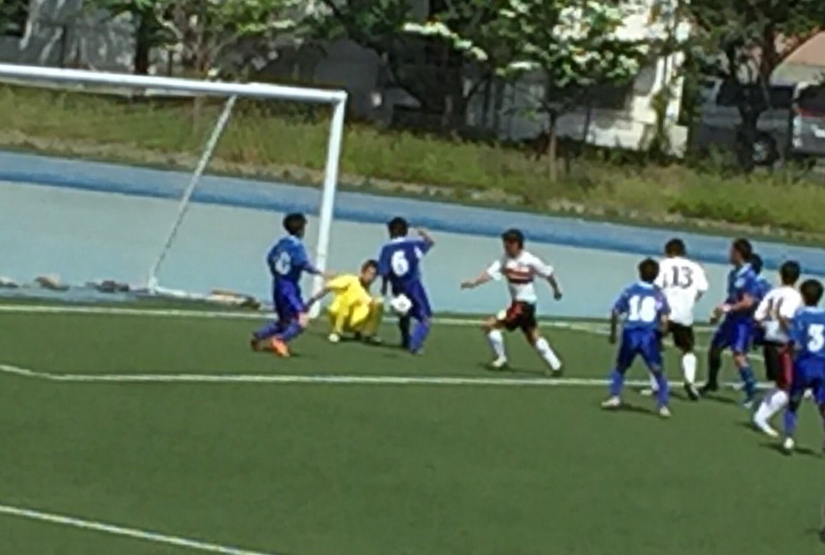 東京都立小松川高等学校 در توییتر サッカー部 都大会 5月15日 日 都立福生高校相手に４対１で勝利し １回戦を突破しました 最初の写真は勝ち越しゴール直前シーンです 試合後には部員全員での記念撮影も行われました 都ベスト32以上が確定しました