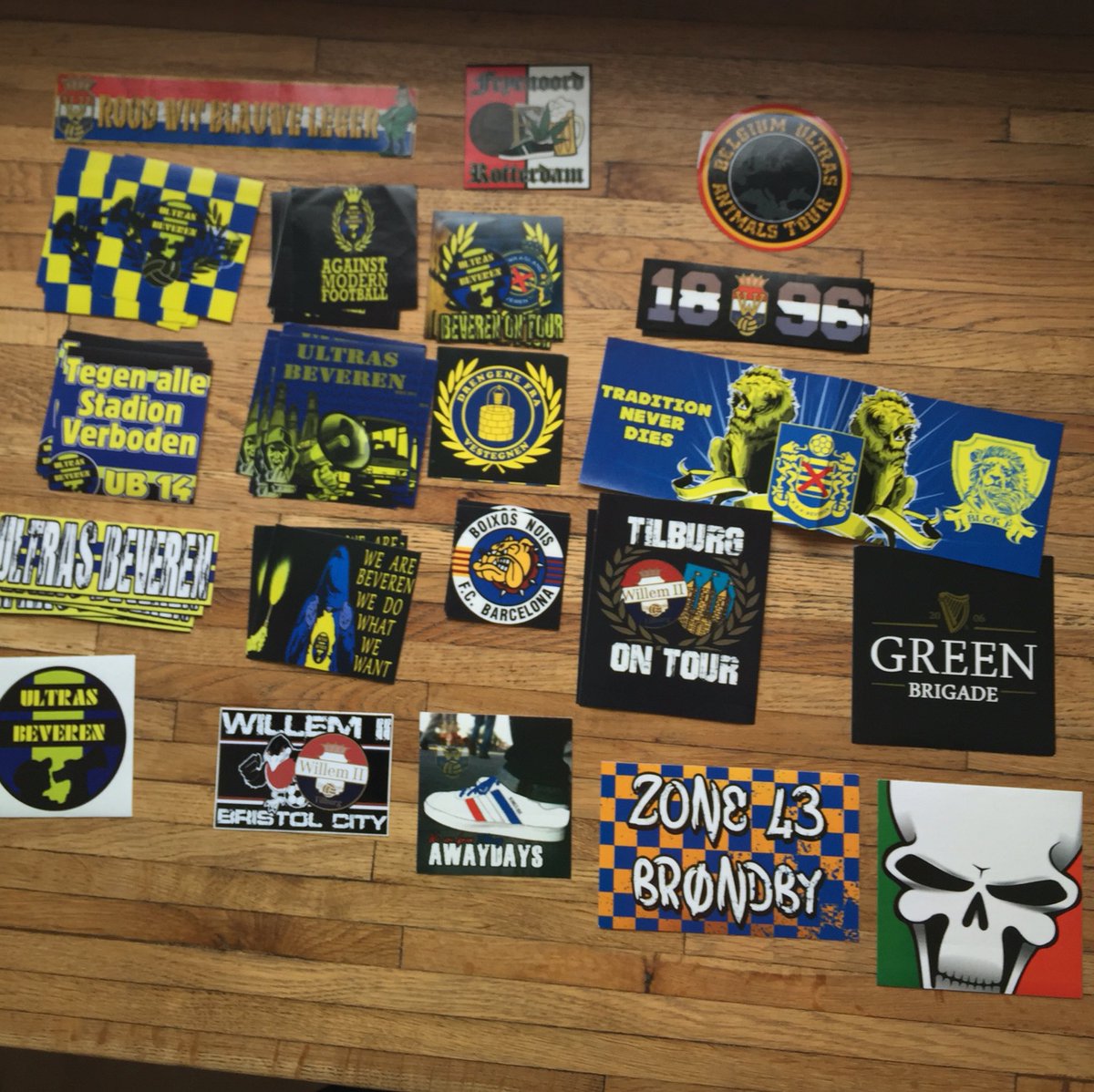 StickerCulture's tweet image. New tradable stickers! #Stickerculture #Footballculture